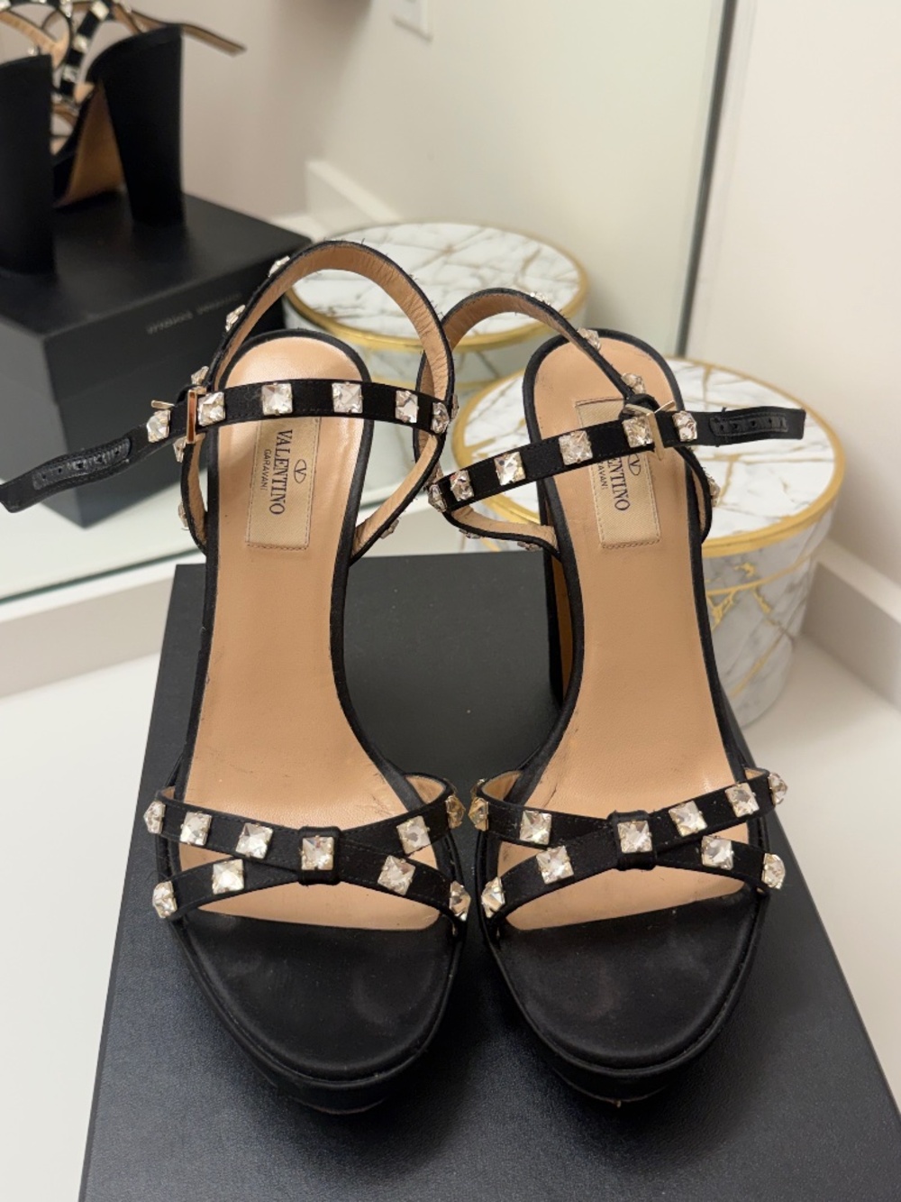 VALENTINO GARAVANI Rockstud Glam Satin Platform